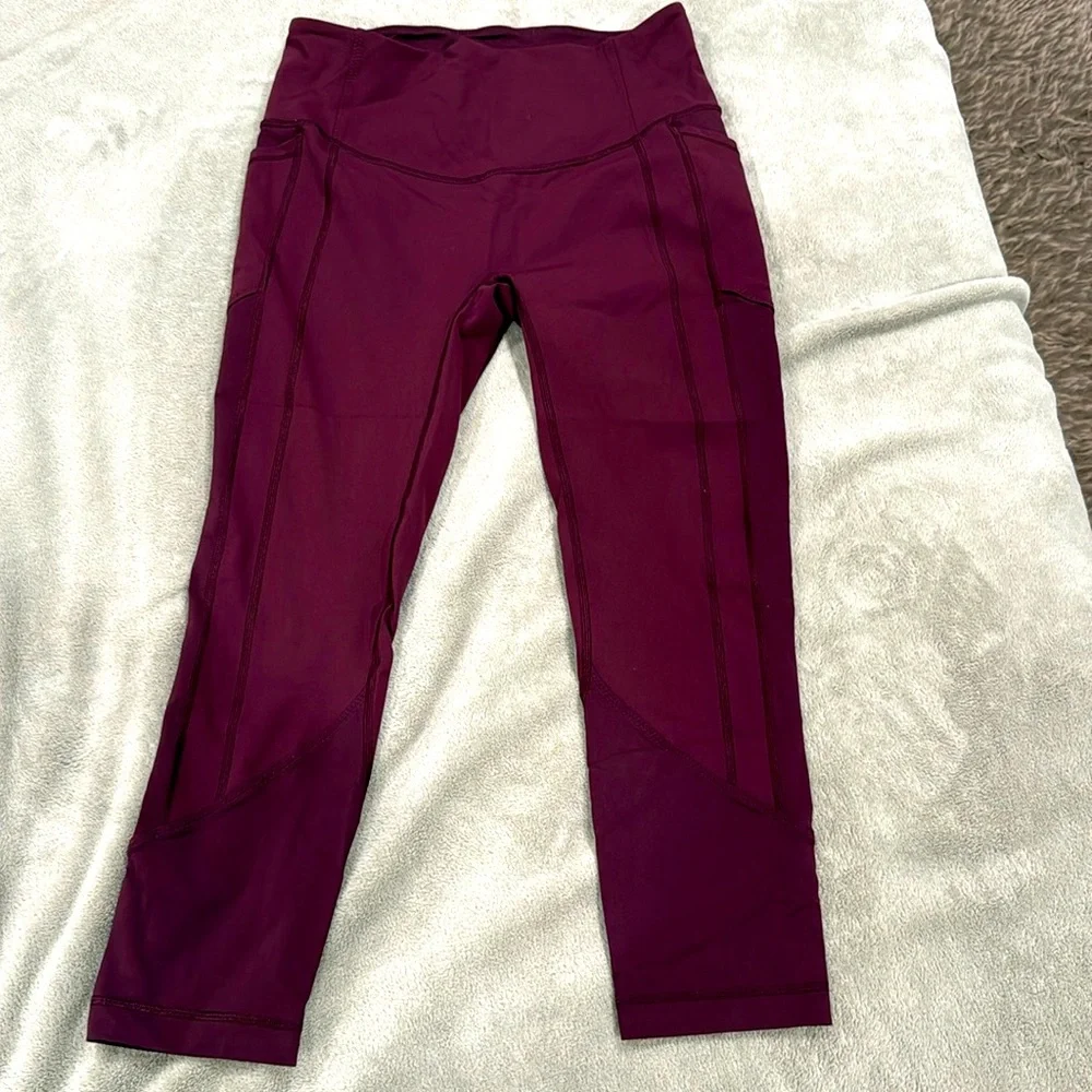 Lululemon Cropped Leggings